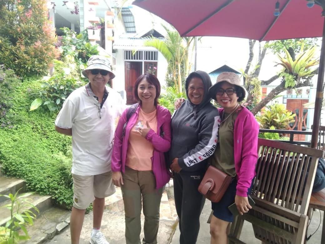 Bintang Bungalow Tour & Travel Kelimutu Exterior photo