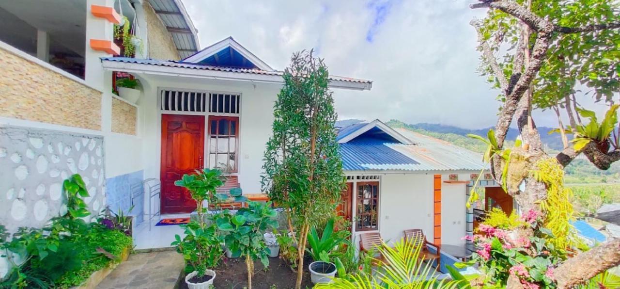 Bintang Bungalow Tour & Travel Kelimutu Exterior photo