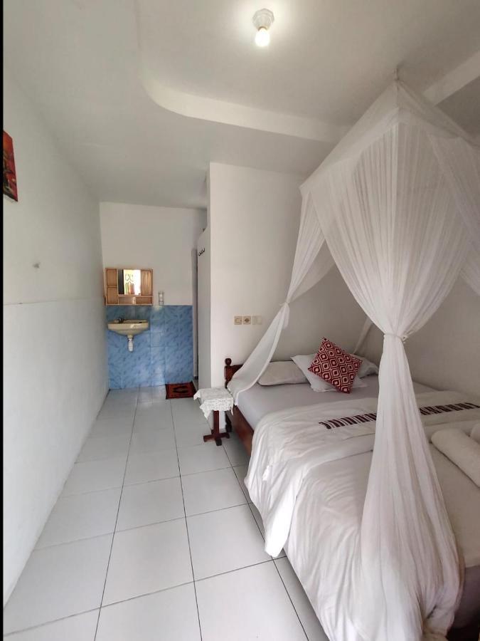 Bintang Bungalow Tour & Travel Kelimutu Exterior photo