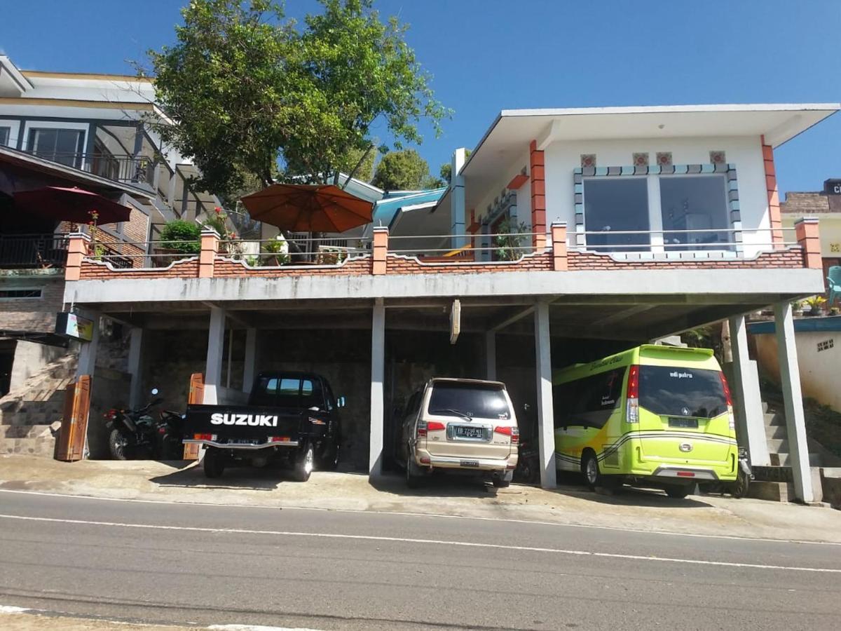 Bintang Bungalow Tour & Travel Kelimutu Exterior photo